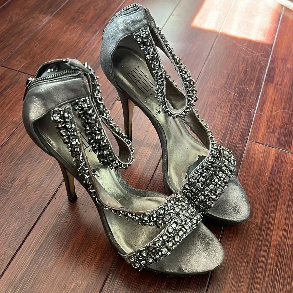 Pelle Moda Womens Heels - Size 8 Grey Heel - Strappy High Heel - Great Condition
